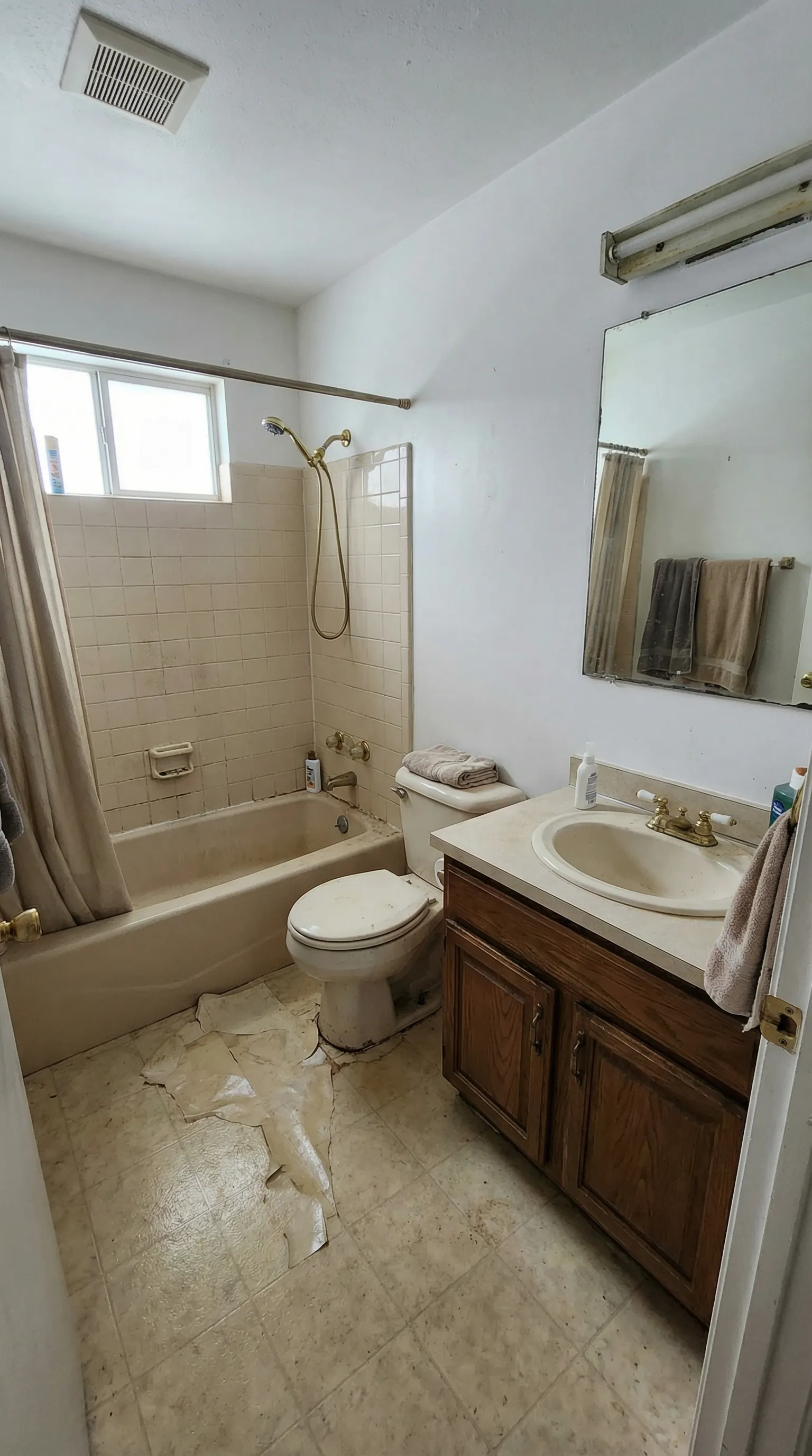 Outdated Bathroom